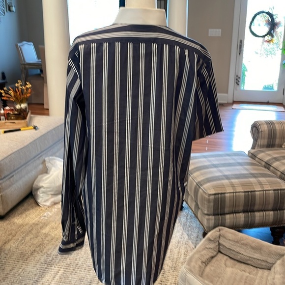 Men’s Ralph Lauren button down - Picture 4 of 5